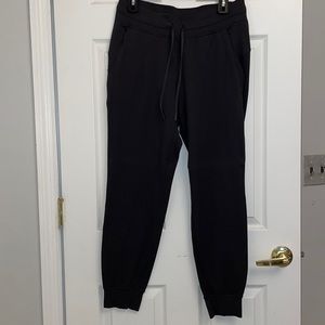 Lululemon ready to rulu jogger